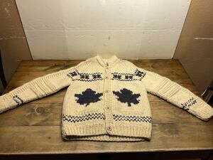 VTG KANATA Cowichan Wool Sweater Maple Leaf Hand Knit Canada Button Cardigan M
